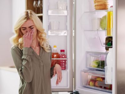 10 τρόφιμα που πρέπει να πετάξεις άμεσα από το ψυγείο