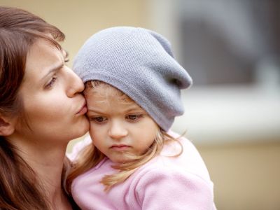 Στη μαμά που έχει κουραστεί να είναι δυνατή