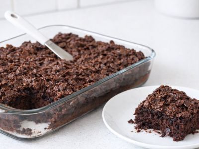 Τραγανή σοκολατόπιτα - Θα τη λατρέψει όλη η οικογένεια