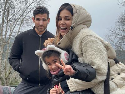 Η Ελένη Χατζίδου «λιώνει» βλέποντας την κόρη της να διαβάζει