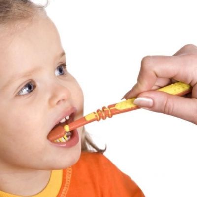 Άσπρα καθαρά δοντάκια!