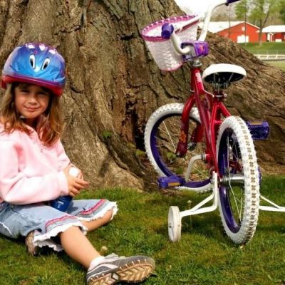 Το παιδί μου μαθαίνει ποδήλατο