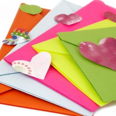 Φτιάξτε μόνες σας τις προσκλήσεις για το πάρτι του παιδιού σας