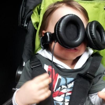 Κάποιος να με βοηθήσει! Πώς τα φοράνε αυτά τα πράγματα;