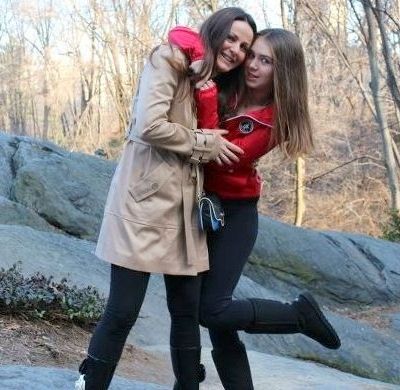 Η 16χρονη βραβευμένη κόρη της Βίκυς Γεροθόδωρου και του Δημήτρη Σαραβάκου!