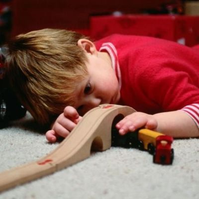 Πόσο παίζουμε με τα παιδιά μας;