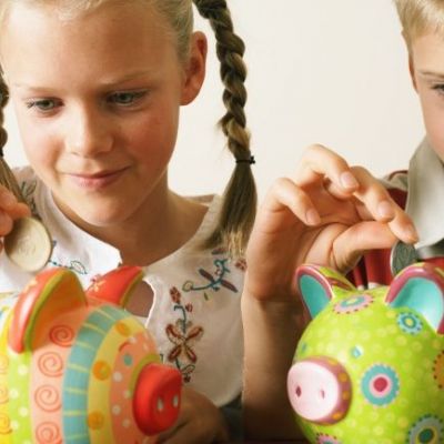 Μάθετε το  παιδί σας τι σημαίνει αποταμίευση