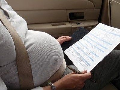 Τι να προσέχετε όταν ταξιδεύετε εν μέσω εγκυμοσύνης!