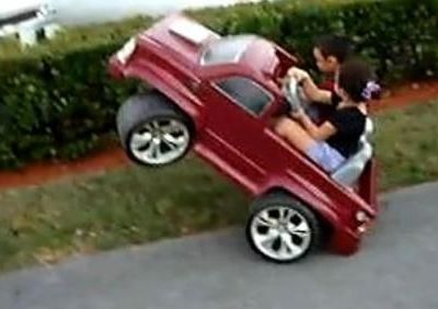 Η μικρή....σωφερίνα!