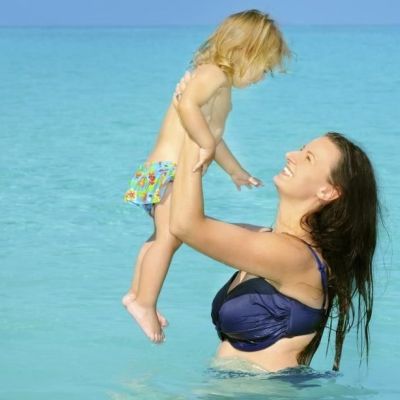 Προστατέψτε το παιδί σας από τη ζέστη του καλοκαιριού