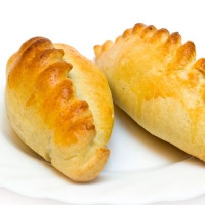 Λουκανικοπιτάκια με γέμιση