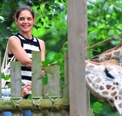 Katie Holmes: Με τη Suri στο ζωολογικό κήπο