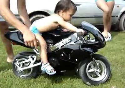 Ο μικρότερος easy rider που έχετε δει!