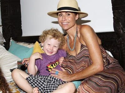 Minnie Driver: Πάρτι για το γιο της στην παραλία