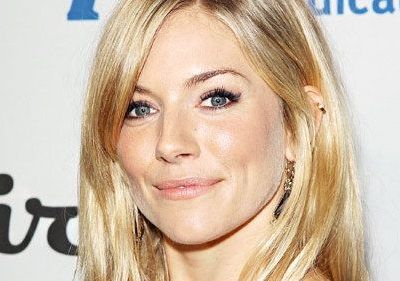 Η Sienna Miller μιλάει για το νέο της ρόλο, αυτόν της μαμάς