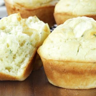 Ψωμάκια λαχταριστά με φέτα