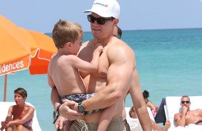 Mark Wahlberg: Ο γιος μου θέλει να παραμείνω “φουσκωμένος”!