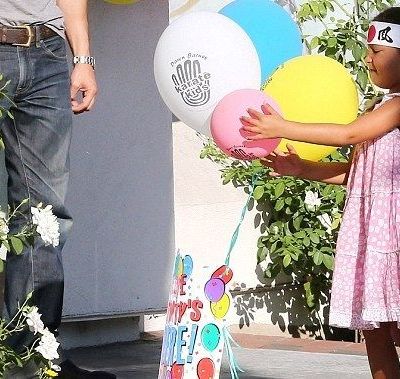Halle Berry: Με την… Karate Kid – κόρη της σε παιδικό πάρτι