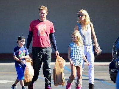 Gwyneth Paltrow-Chris Martin: Οικογενειακή επιδρομή σε μαγαζί με παιχνίδια