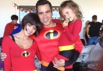 Η Jessica Alba και η οικογένεια της ντύθηκαν «Απίθανοι»