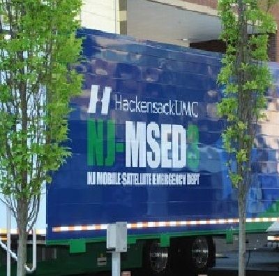 Γέννα περιπέτεια κατά την διάρκεια του τυφώνα Σάντι