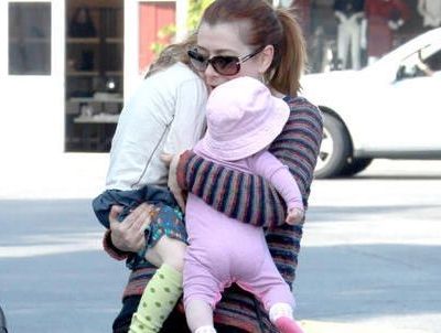 Alyson Hannigan: «Οικογενειακά βάρη» για τη διάσημη μαμά!