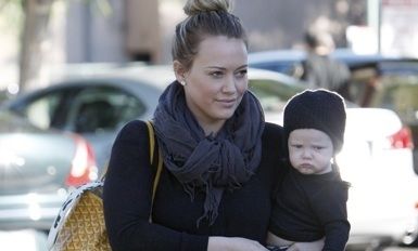 Γιατί μούτρωσε ο γιος της Hilary Duff;