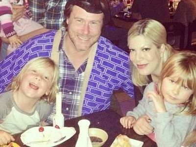 Tori Spelling: Όλη η οικογένεια στο πάρτι γενεθλίων του συζύγου της