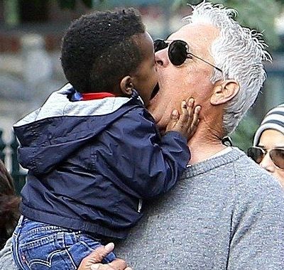 Sandra Bullock: Ο Louis έχει πάρει αρκετό από το χιούμορ της!