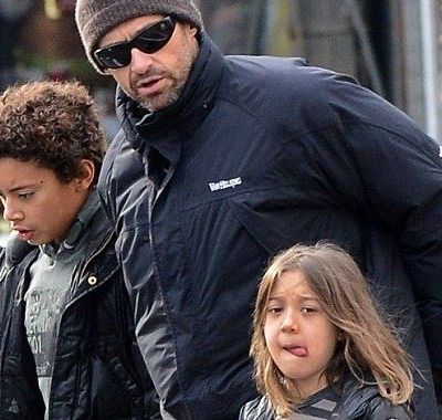 Hugh Jackman: Αγοράζοντας δέντρο με τα παιδιά του