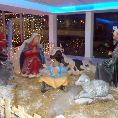 Η μεγαλύτερη φάτνη που έχω δει!