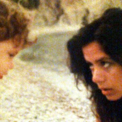 Λίλα Καφαντάρη:«Όταν η κόρη μου ανακοίνωσε οτι θα ασχοληθεί με το θέατρο φρίκαρα!»