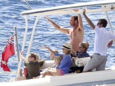 Naomi Watts: Οικογενειακή πρωτοχρονιάτικη κρουαζιέρα!