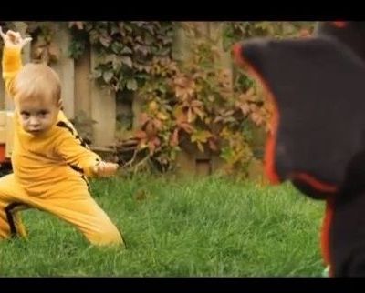 Το μωρό που "παλεύει" με τον δράκο!