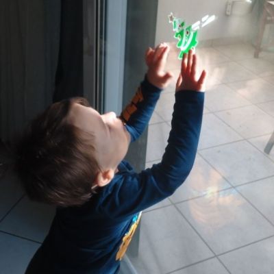 Δηλαδή τώρα πρέπει να ξεστολίσουμε; Δεν θέλω!