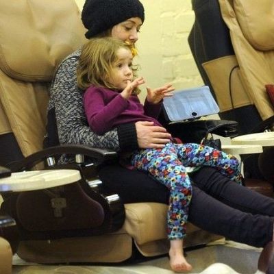 Μανικιούρ-πεντικιούρ για μαμά και κόρη μαζί!