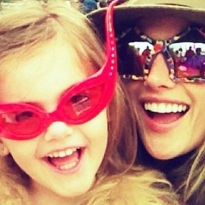 Η Alessandra Ambrosio στο καρναβάλι με την κόρη της