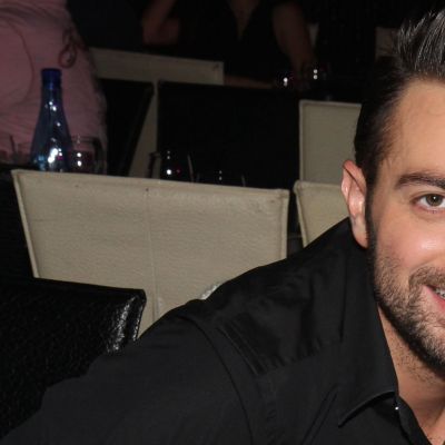 Ηλίας Βρεττός: «Οφείλω μία συγνώμη στη μαμά μου, που δεν έχω πάρει ακόμα το πτυχίο μου»