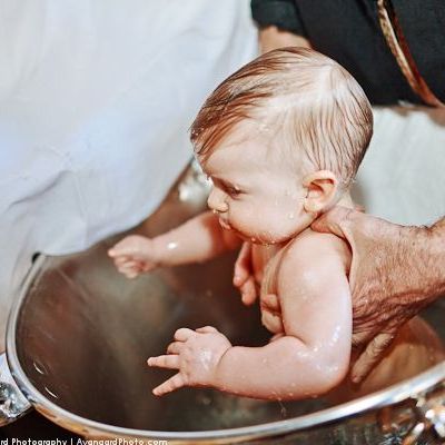 Τι δικαιολογητικά χρειάζονται για να βαπτίσω το παιδί μου;