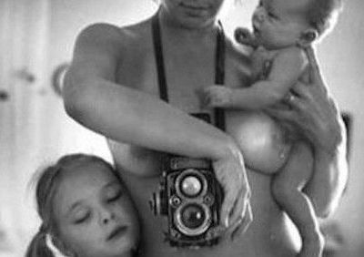 Η φωτογραφία που διχάζει: Τέχνη ή «βούτυρο στο ψωμί» των διεστραμμένων (εικόνα)