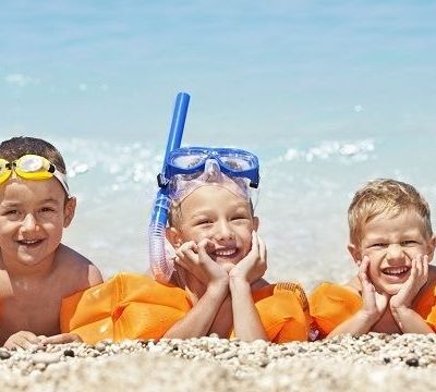 Παιδί και θάλασσα - Οι βασικοί κανόνες για ήρεμα και χωρίς δυσάρεστες εκπλήξεις- μπάνια