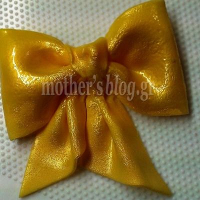 My cakes- My hobby: Φτιάχνουμε ζαχαρωτό φιόγκο για να διακοσμήσουμε τα γλυκά μας!