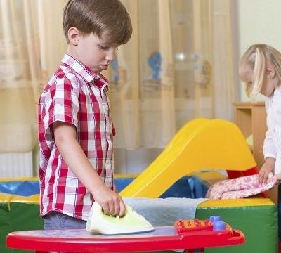 Θάνος Ασκητής: «Ο γιος μου παίζει με κούκλες και κάνει παρέα με κορίτσια. Πώς να αντιδράσω;»