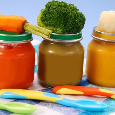 Πώς ετοιμάζουμε με ασφάλεια τις τροφές του μωρού μας στο σπίτι;