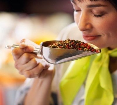 Μπορώ να τρώω καυτερά κατά τη διάρκεια της εγκυμοσύνης; Από την διατροφολόγο Ευσταθία Παπαδά