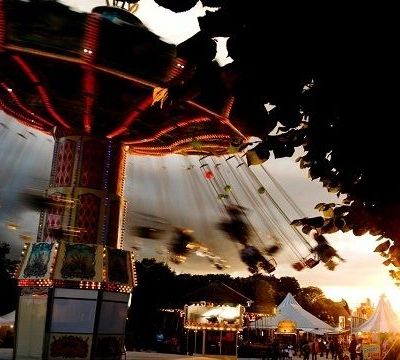 Τα Λούνα Παρκ - απάτη και η σπείρα με τις πλαστές άδειες και τα ψεύτικα πιστοποιητικά ασφαλείας