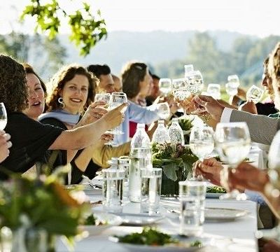 Το μεγαλύτερο Κυριακάτικο τραπέζι την Κυριακή 15 Ιουνίου από το Fairy!