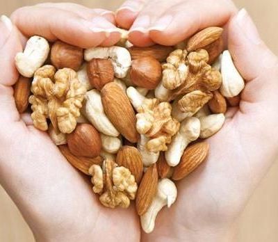 Ξηροί καρποί: Ενας θησαυρός στο ντουλάπι μας! Από την διατροφολόγο Ευσταθία Παπαδά