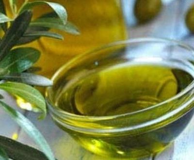 Το παιδί μου λερώθηκε με λάδι. Τι να κάνω;