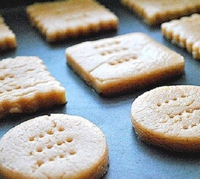 Συνταγή για πεντανόστιμα κουλουράκια κανέλας χωρίς αυγά!